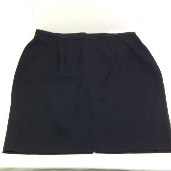 Liz Claiborne Dresses & Skirts - Liz Claiborne‎ Villager Skirt Black Elastic sides Zips up Size 24W
